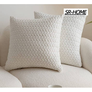 Cable knit pillow online cover 24x24